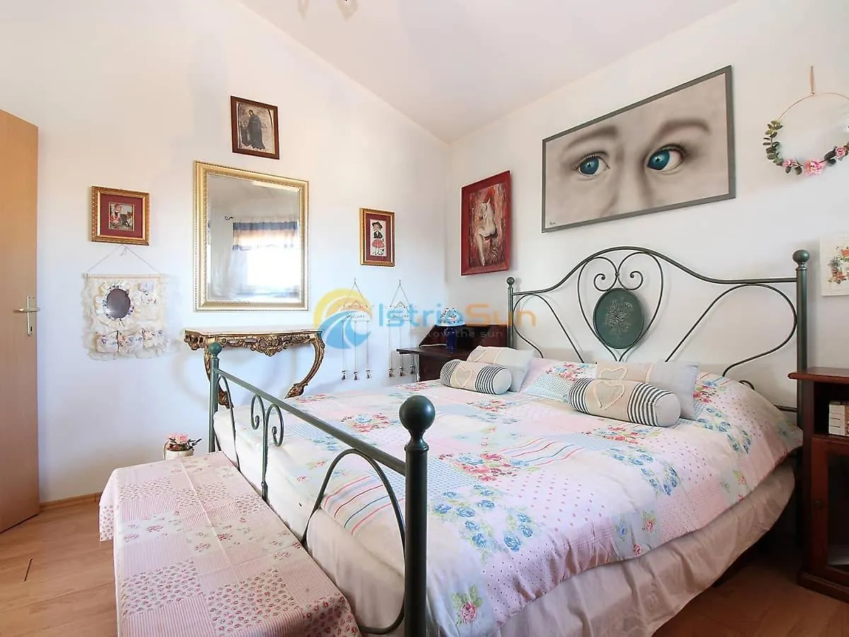 Apartmani Ima Ližnjan Apartament