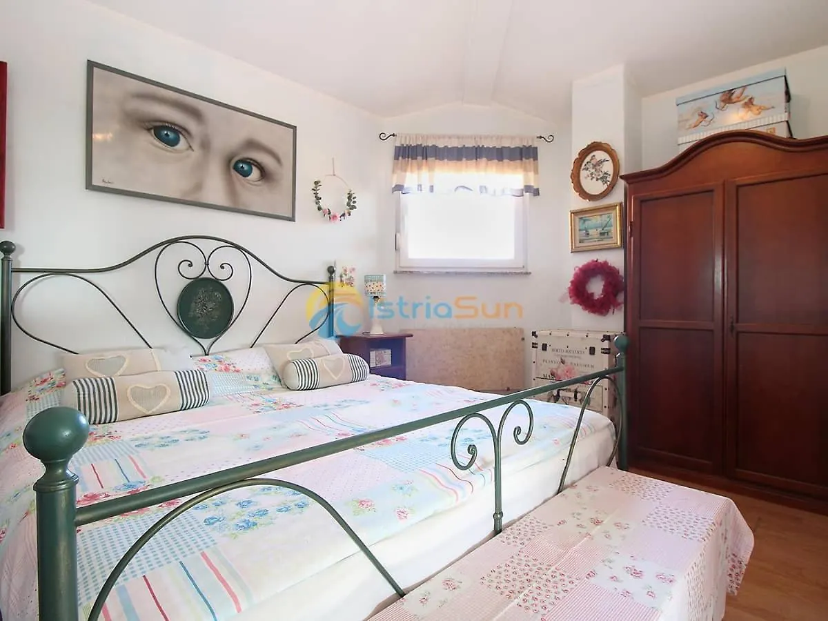 Ližnjan Apartmani Ima