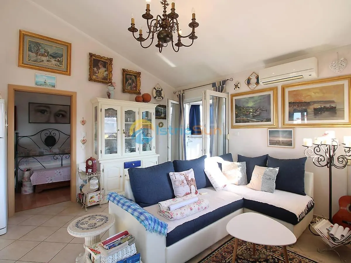 דירה Ližnjan Apartmani Ima